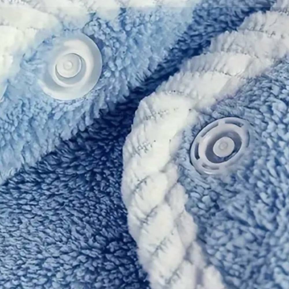AFTER SHOWER WRAP AROUND TOWEL. - Picture 3 of 5